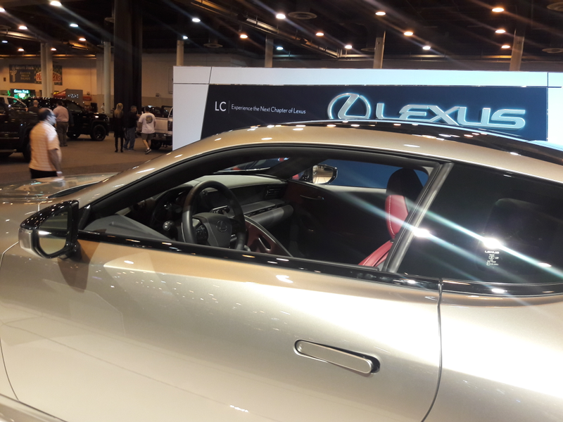 Those JAAAAAG door handles doe